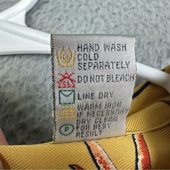 Tehama Clint Silk Shirt Mens Large Yellow Hawaiian Floral Beach White Witch Logo - Picture 15 of 16